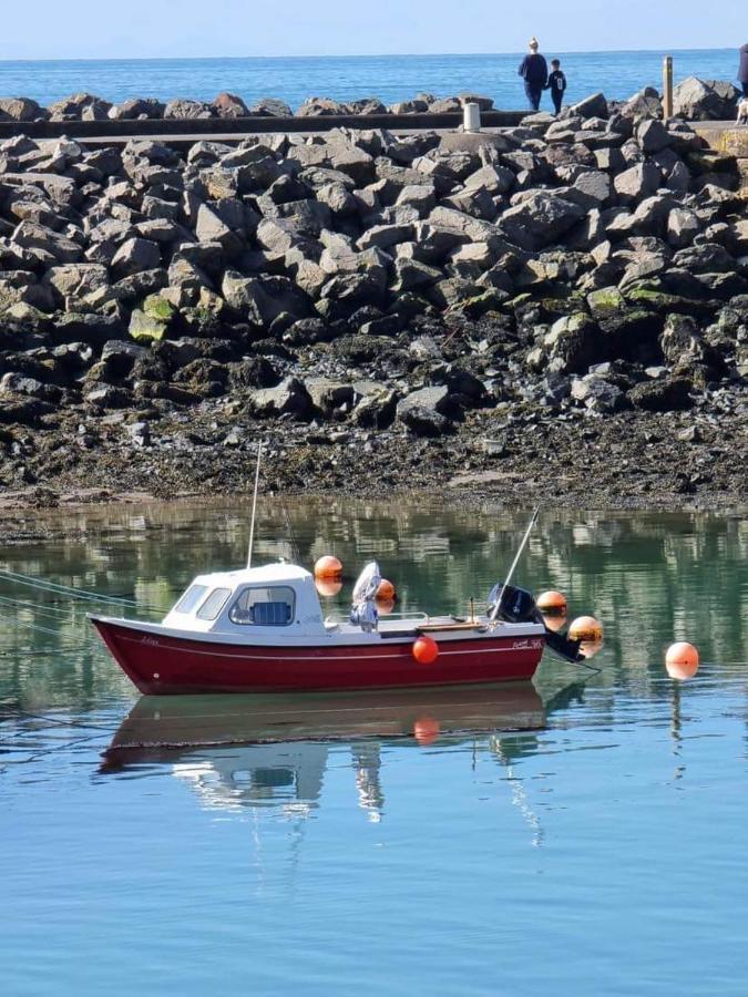 Harbourside Apartment Garlieston Bagian luar foto